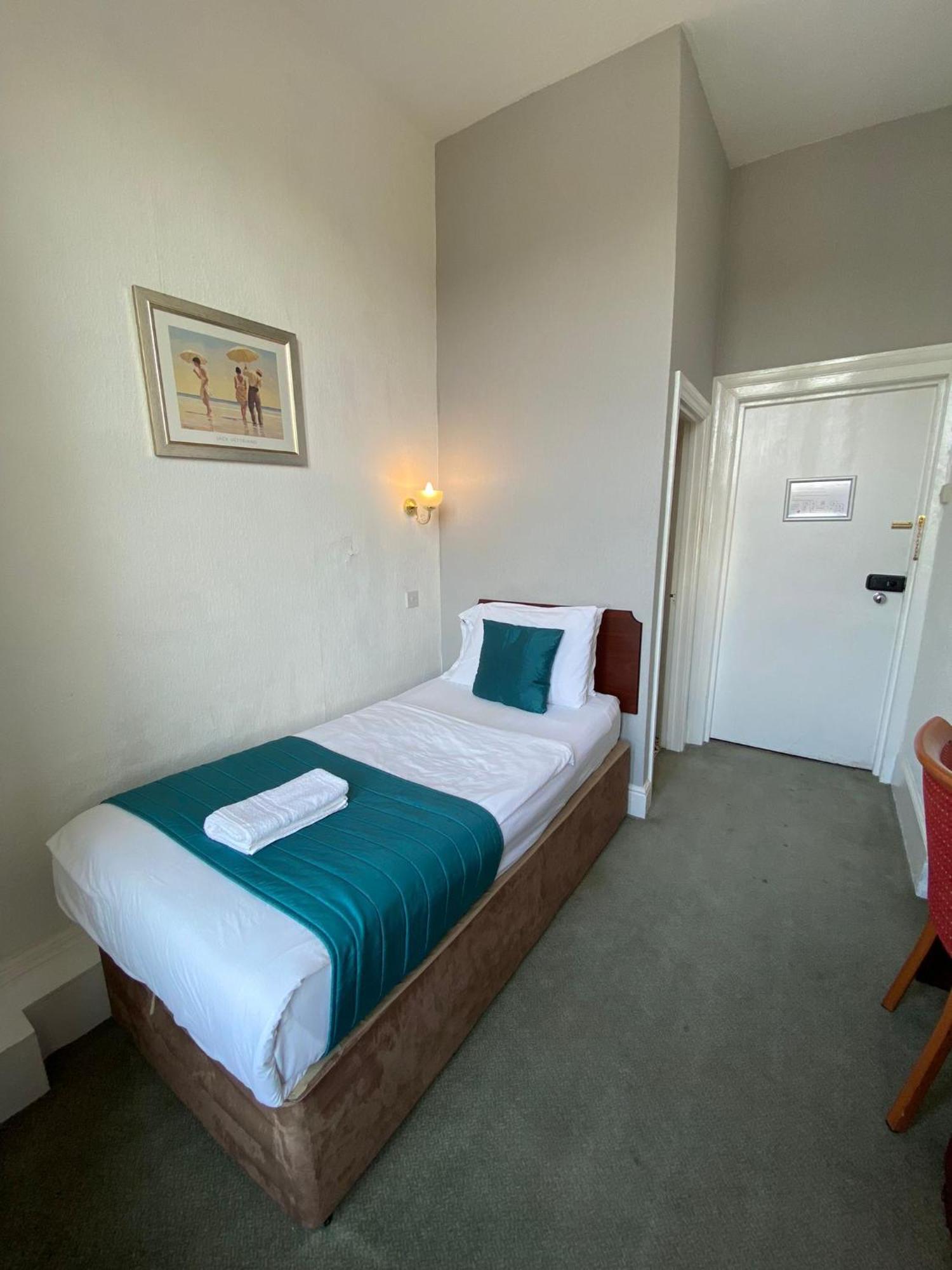 Tor Park Hotel Torquay Bagian luar foto